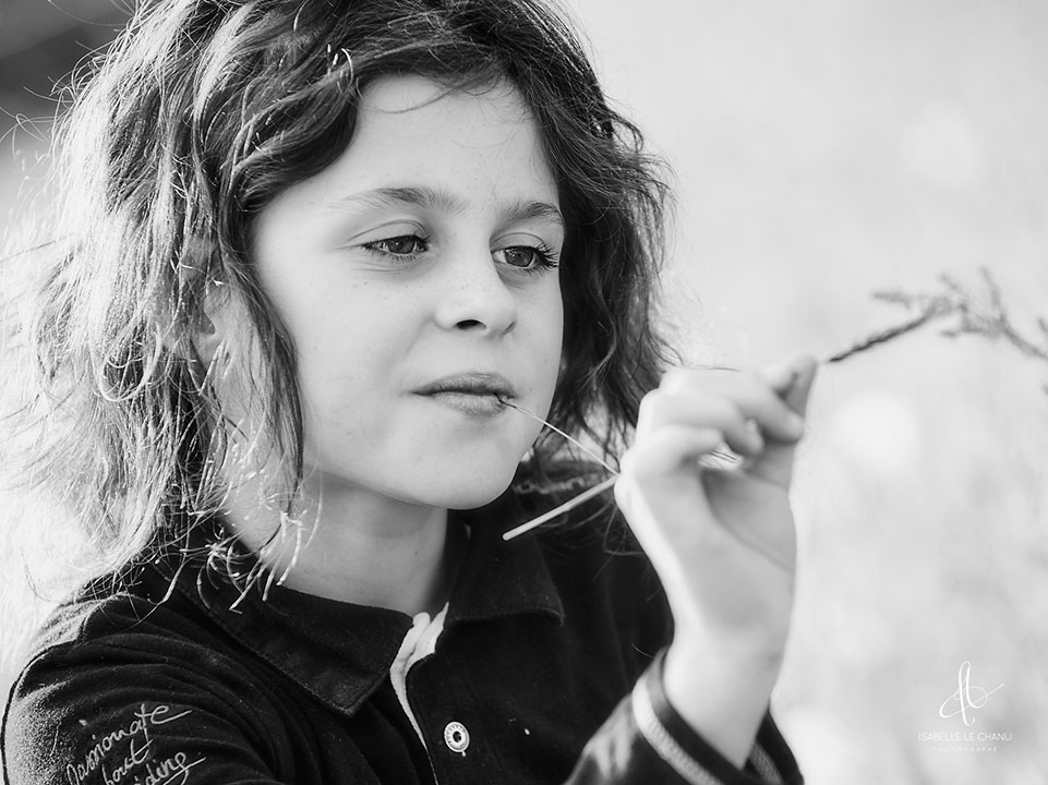 Portrait d'enfant, noir et blanc