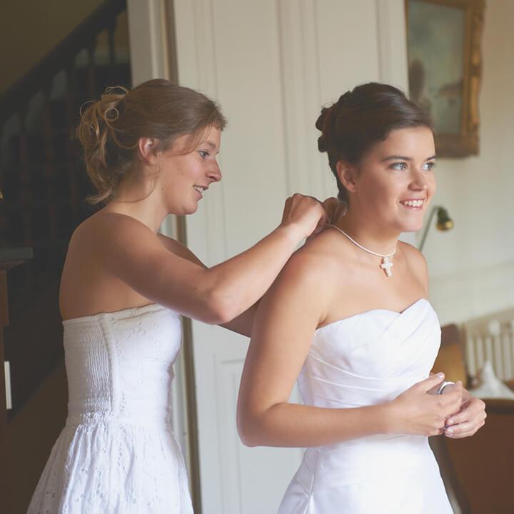 Photo de préparation de la mariée