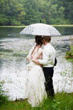 Mariage sous parapluie