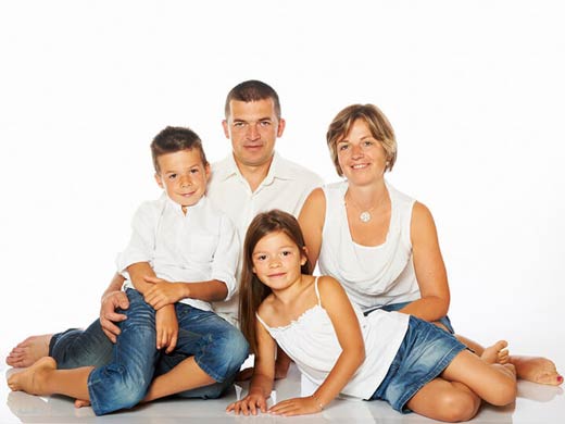 Portrait photo de famille en Bretagne